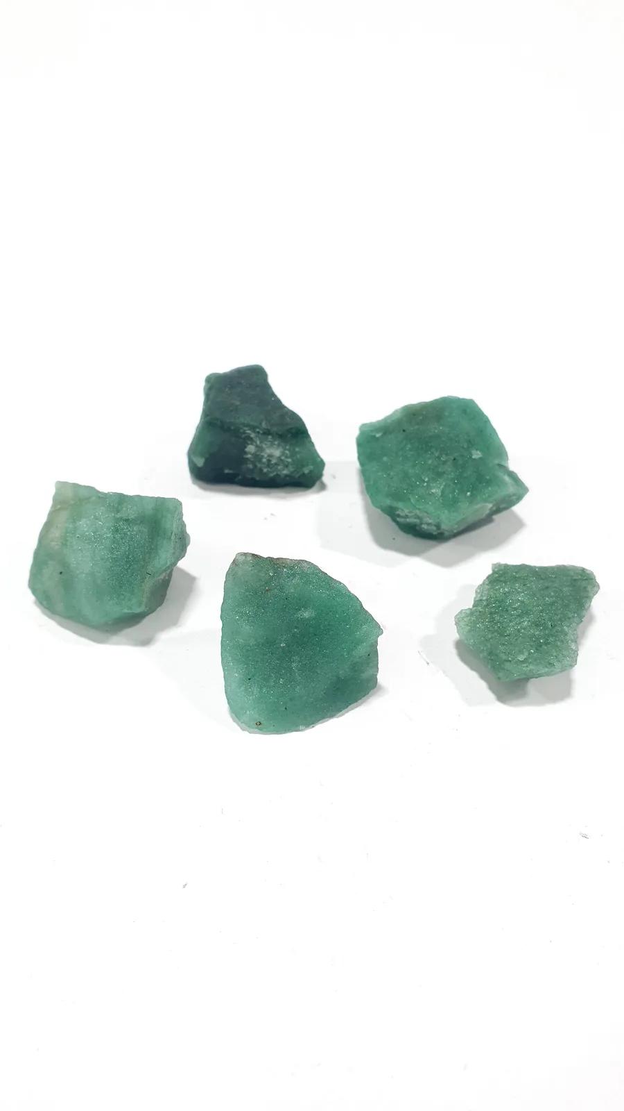 Quartzo Verde Natural — Bruto