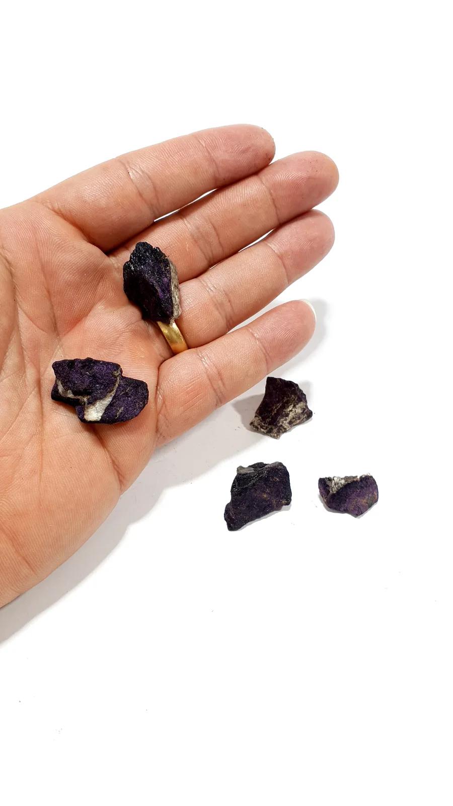 Natural Purpurite — Raw